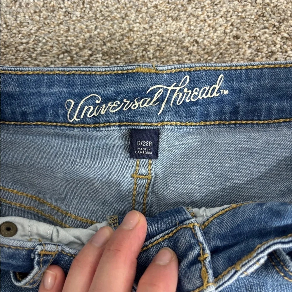 Lot of Universal Thread High Rise Skinny Jeans Size 28/6 medium wash dark wash - Picture 8 of 9
